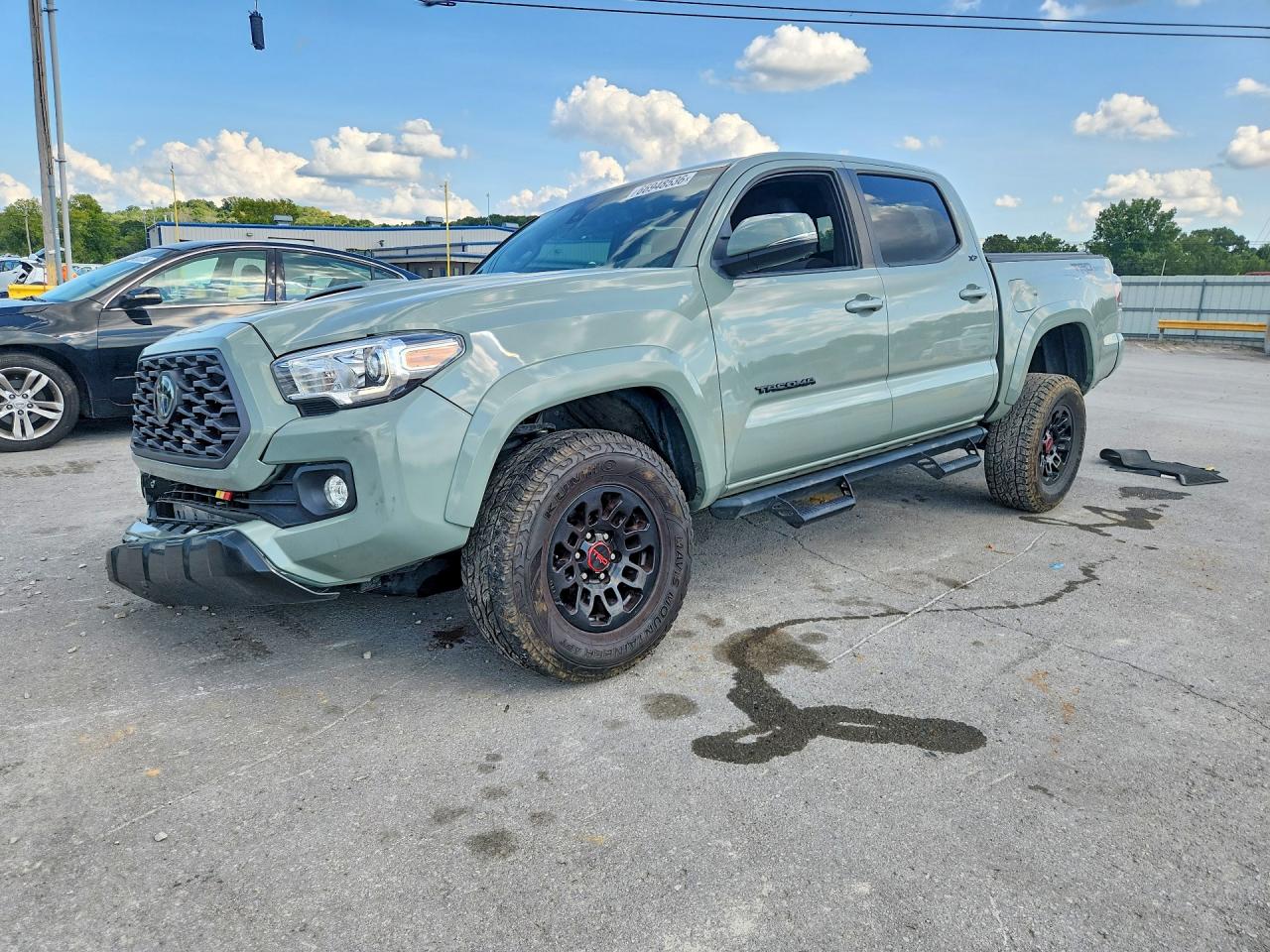 2022 TOYOTA TACOMA SR5