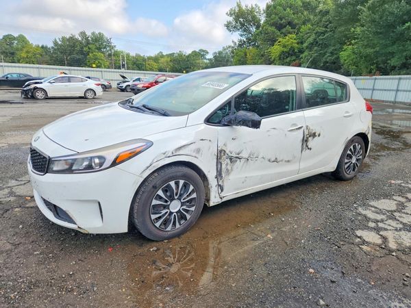 2018 KIA FORTE5