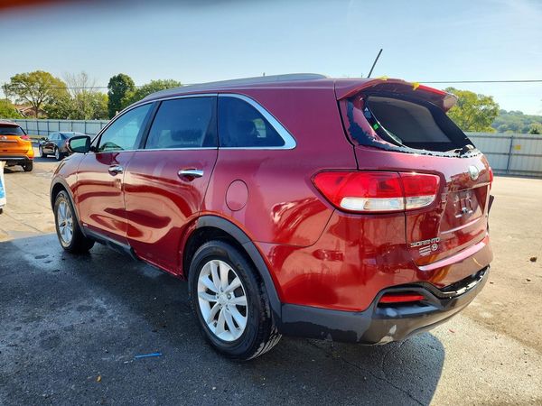 2017 KIA SORENTO L, LX