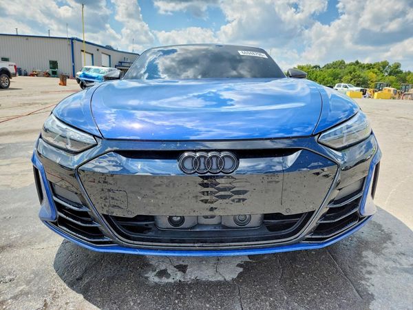 2022 AUDI RS E-TRON GT