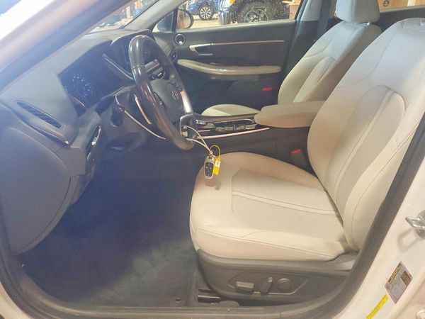 2022 HYUNDAI SONATA SEL