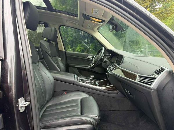 2019 BMW X7