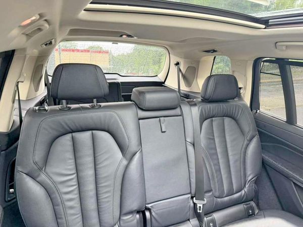 2019 BMW X7