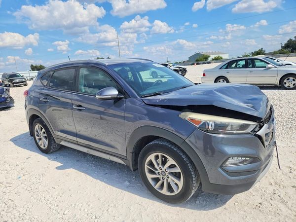 2017 HYUNDAI TUCSON