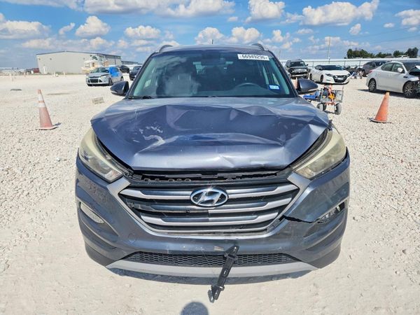 2017 HYUNDAI TUCSON