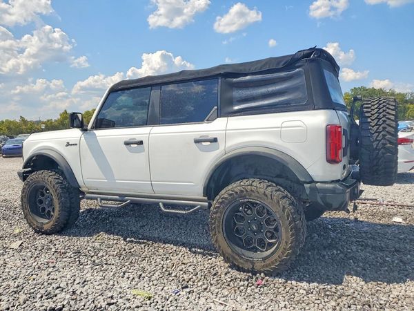 2021 FORD BRONCO