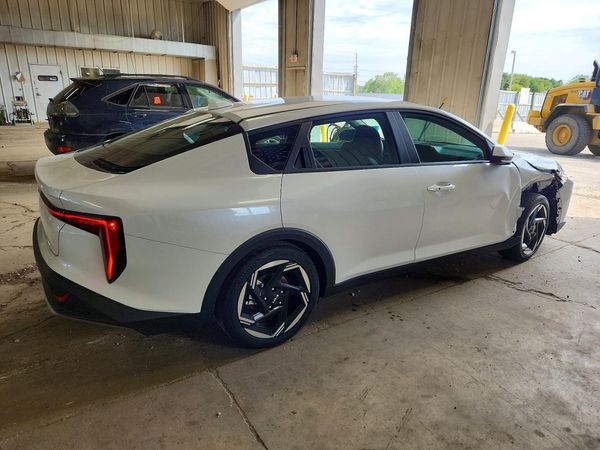 2026 KIA K4