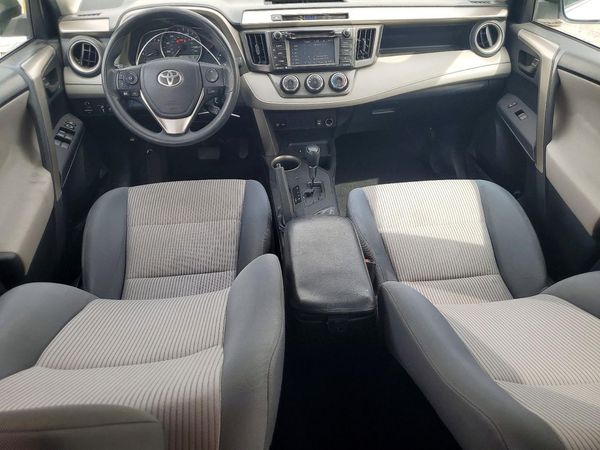 2015 TOYOTA RAV4 LE (X Grade)