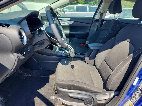 2024 KIA FORTE