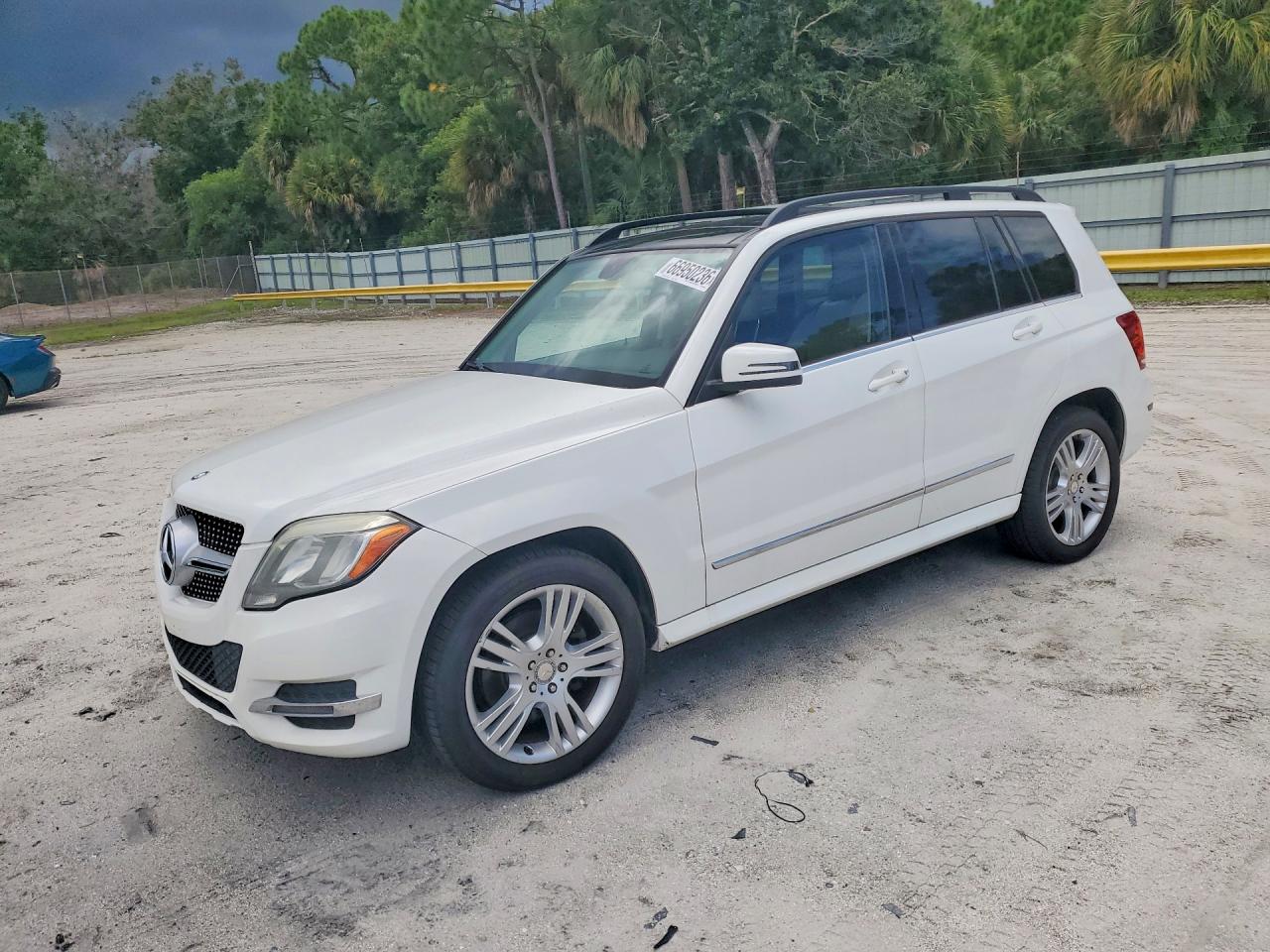 2015 MERCEDES-BENZ GLK GLK350 4-MATIC