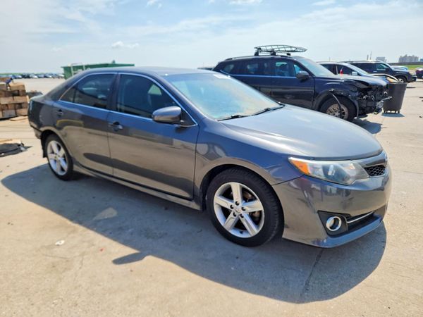 2012 TOYOTA CAMRY