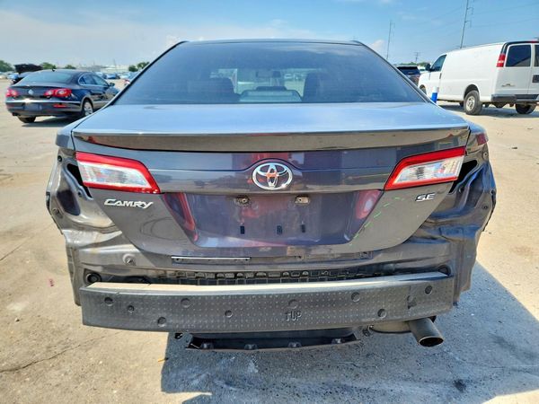 2012 TOYOTA CAMRY