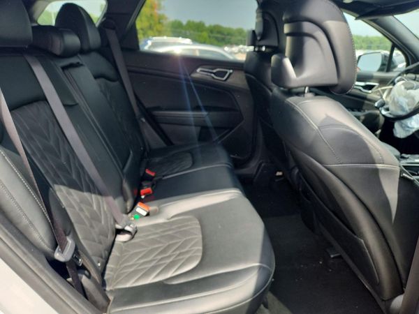 2024 KIA SPORTAGE