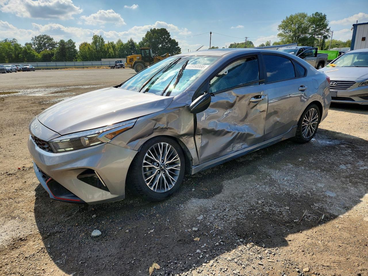 2024 KIA FORTE GT Line