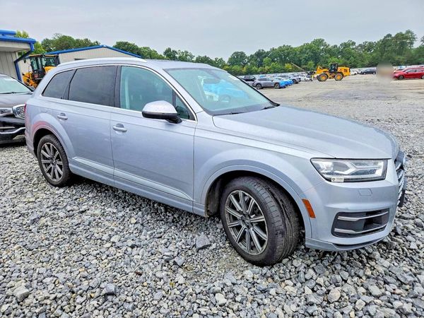 2018 AUDI Q7 quattro Premium