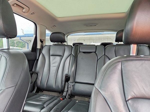 2018 AUDI Q7 quattro Premium