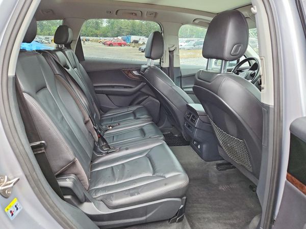 2018 AUDI Q7 quattro Premium