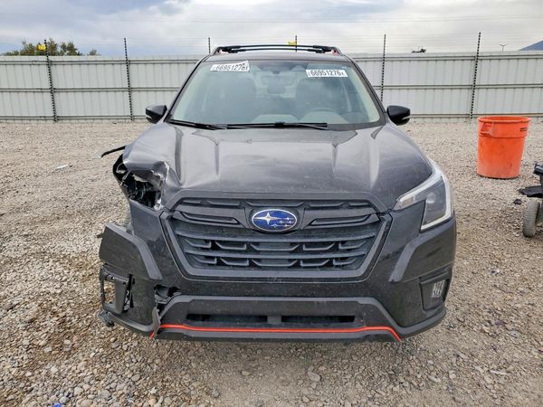 2024 SUBARU FORESTER