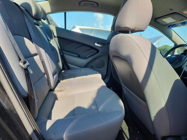 2017 KIA FORTE LX Popular, S