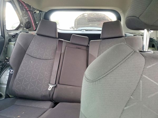 2023 TOYOTA RAV4 XLE — SUVN