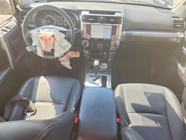 2023 TOYOTA 4RUNNER TRD Sport