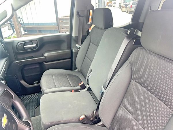 2022 CHEVROLET SILVERADO Custom