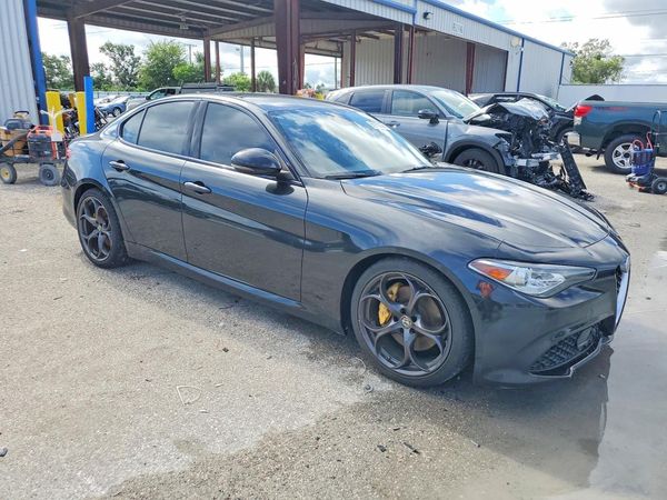 2018 ALFA ROMEO GIULIA