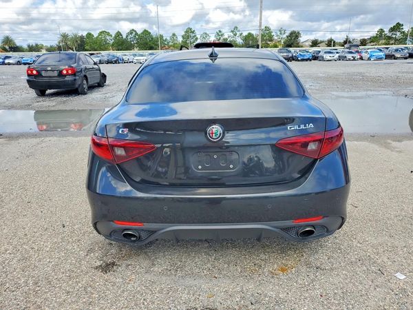 2018 ALFA ROMEO GIULIA