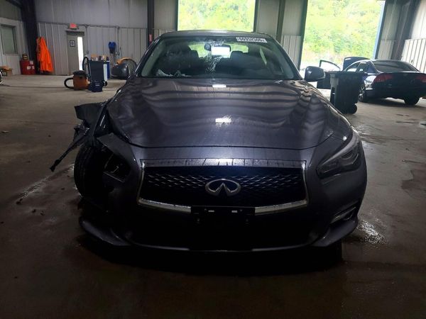 2017 INFINITI Q50