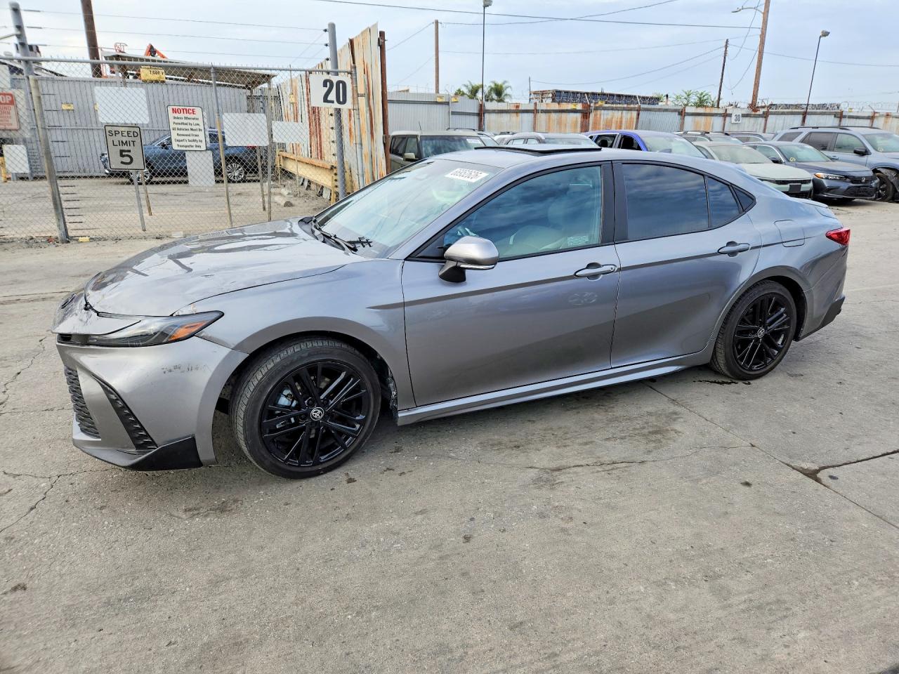 2025 TOYOTA CAMRY