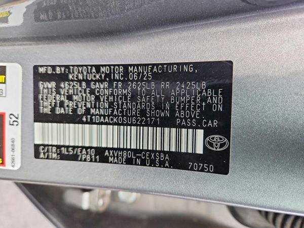 2025 TOYOTA CAMRY