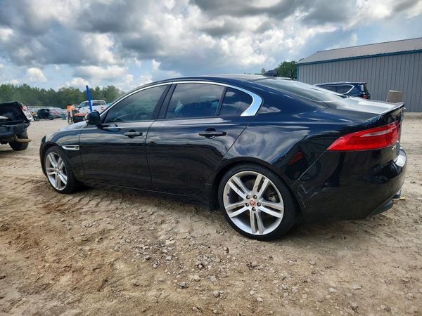 2017 JAGUAR XE