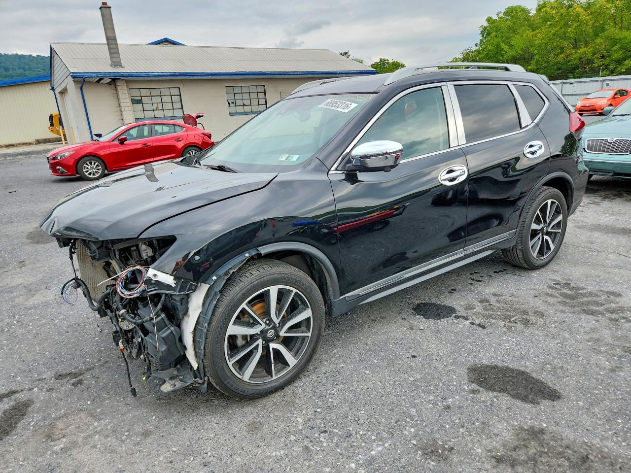 2020 NISSAN ROGUE — Front 3/4