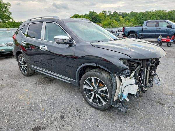 2020 NISSAN ROGUE — Passenger 3/4