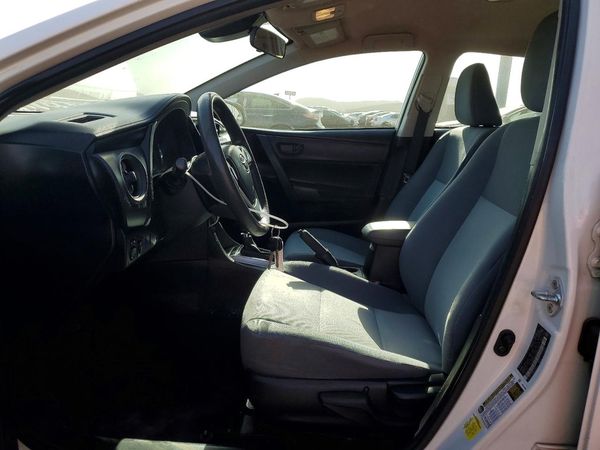 2017 TOYOTA COROLLA
