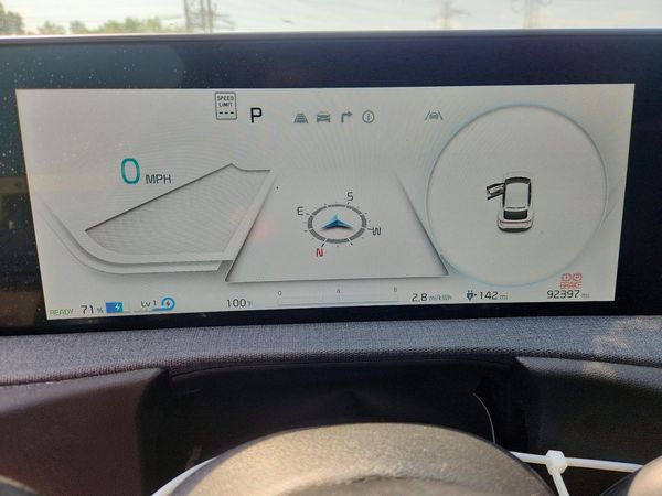 2023 KIA EV6 Light, Wind