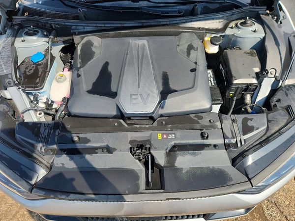 2023 KIA EV6 Light, Wind