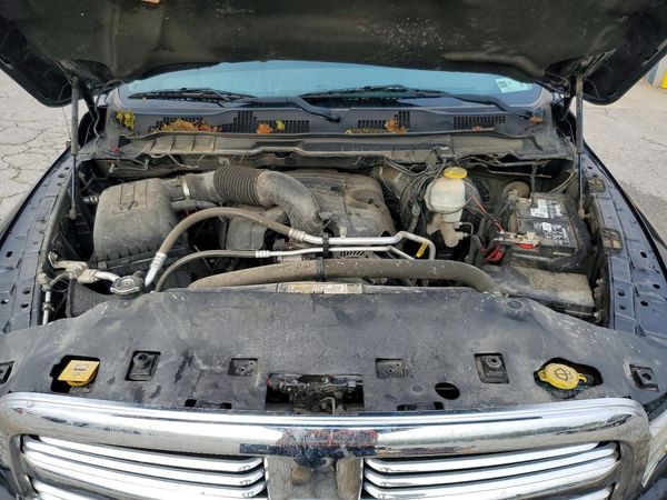 2017 RAM 1500 SLT — Engine bay