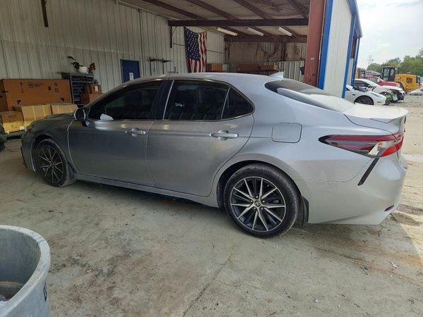 2024 TOYOTA CAMRY