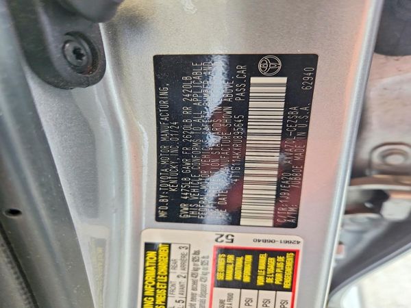 2024 TOYOTA CAMRY