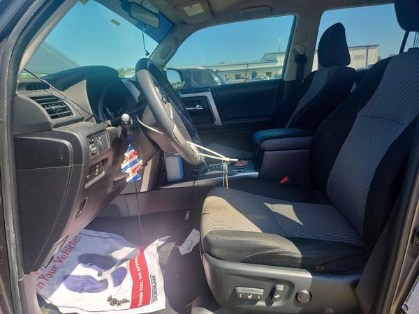 2017 TOYOTA 4RUNNER — DENT
