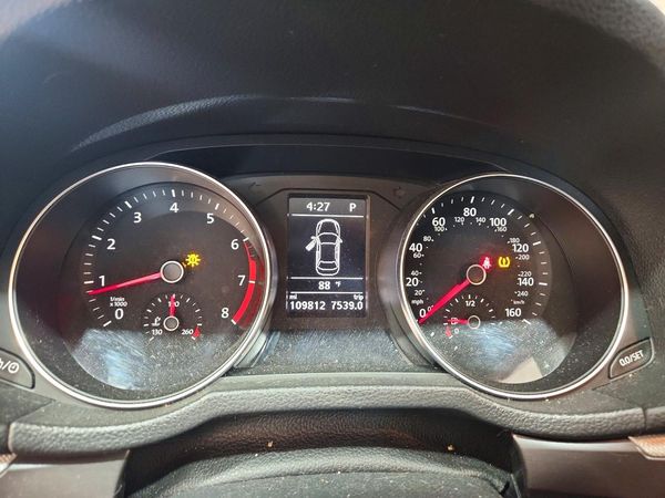 2018 VOLKSWAGEN PASSAT