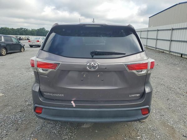 2016 TOYOTA HIGHLANDER