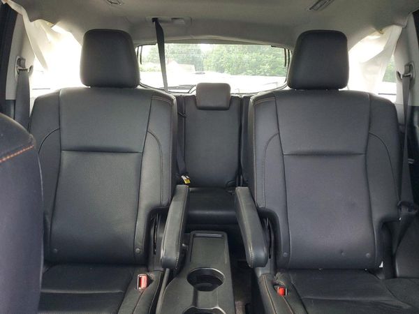 2016 TOYOTA HIGHLANDER