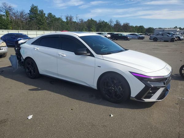 2025 HYUNDAI ELANTRA
