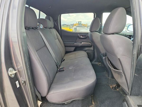 2018 TOYOTA TACOMA