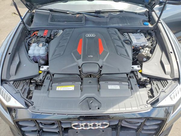 2020 AUDI SQ8