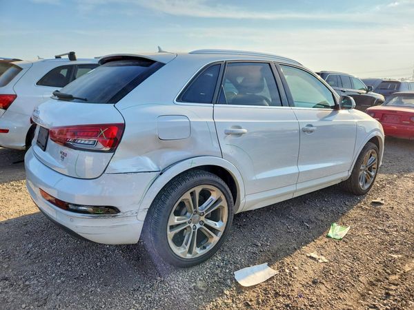 2018 AUDI Q3