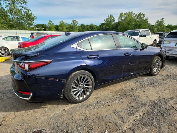 2025 LEXUS ES 300H 300h Luxury
