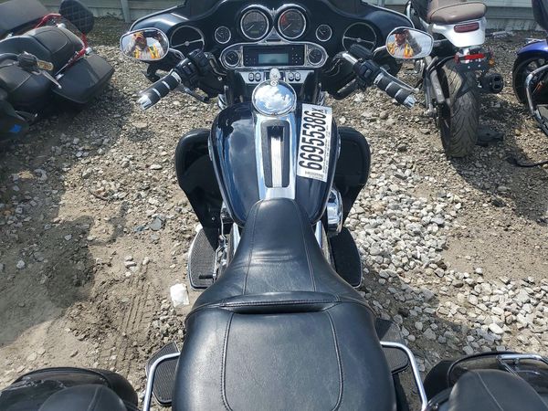 2013 HARLEY-DAVIDSON FLHTCUTG